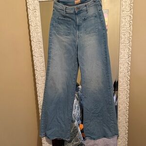MOTHER Patch Pocket Flare women’s jeans